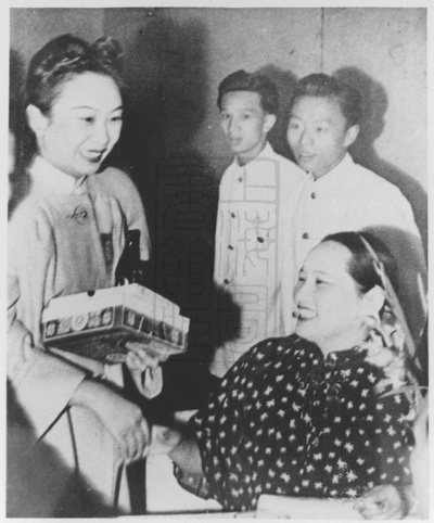 宋庆龄的写真-中国福利基金会于194...