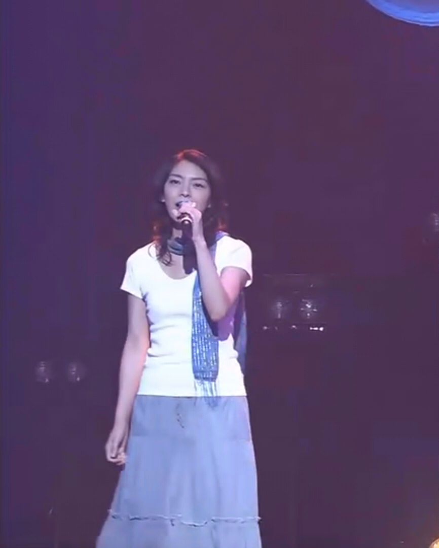 篠崎绘里子的写真