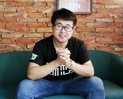 殷玉洲的写真-殷玉洲