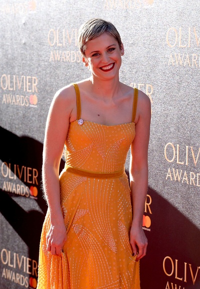 丹妮斯·高夫的写真