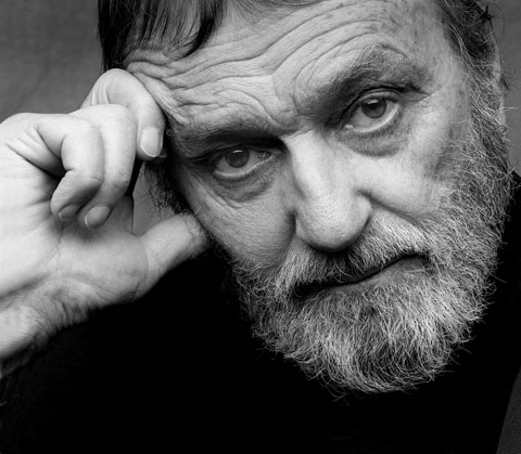 康拉德·霍尔的写真