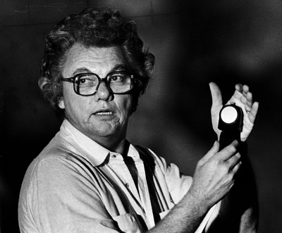 戈登·威利斯的写真