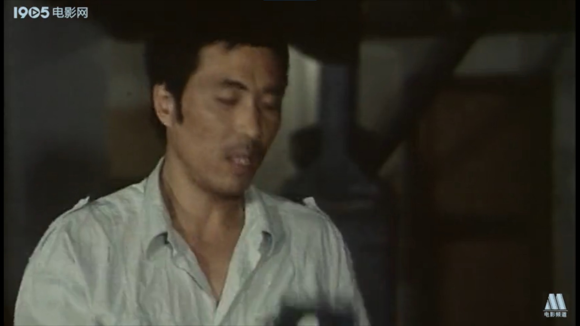 郑建华的写真-《最后的疯狂》饰 老...