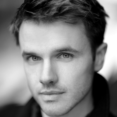 罗南·拉夫特瑞的写真