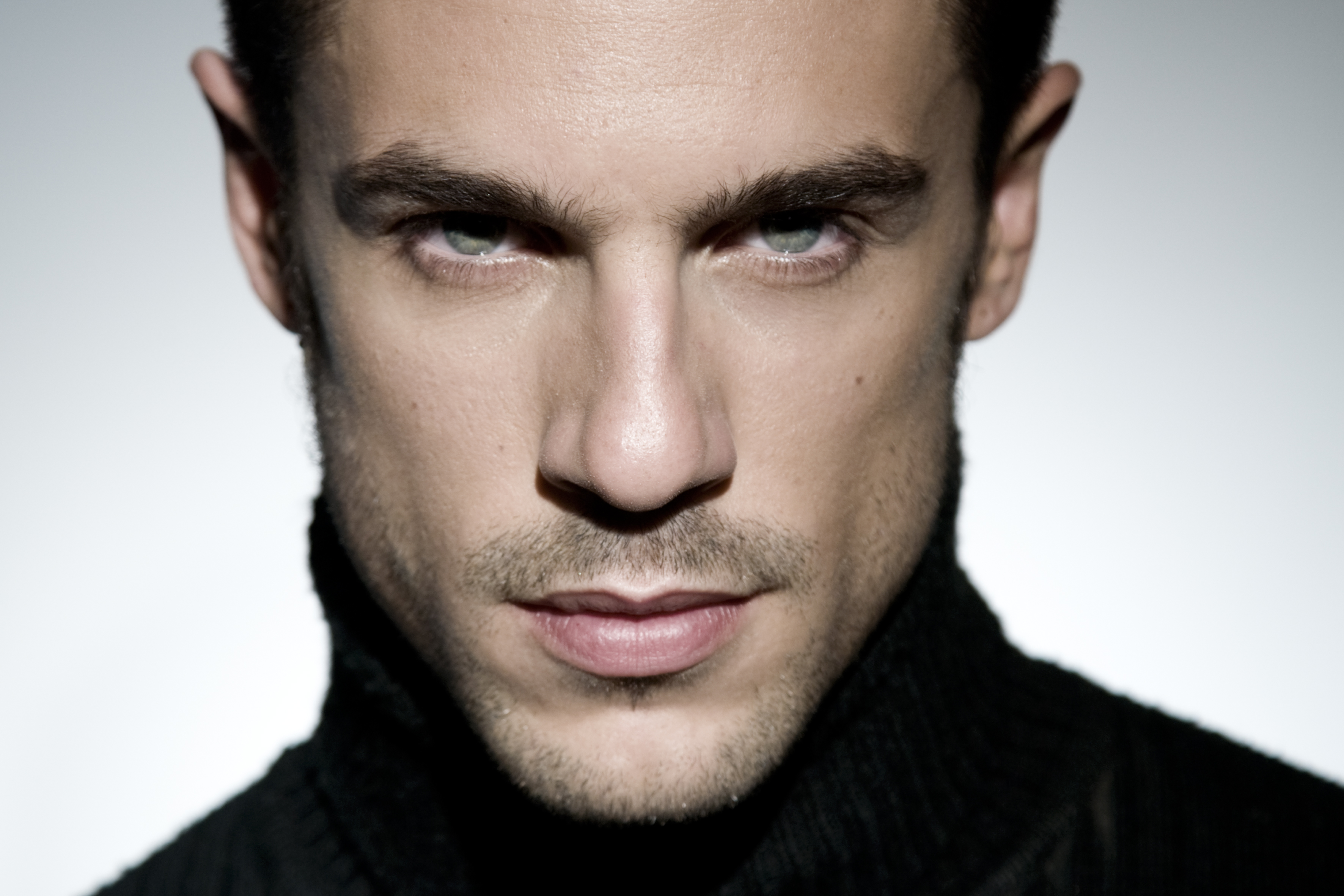 阿雷胡·苏拉斯的写真