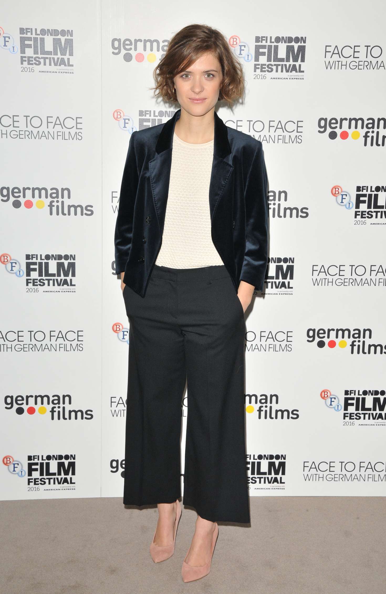 丽芙·丽莎·弗赖斯的写真