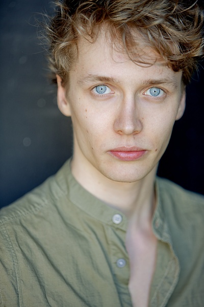 朱利叶斯·费梅尔的写真