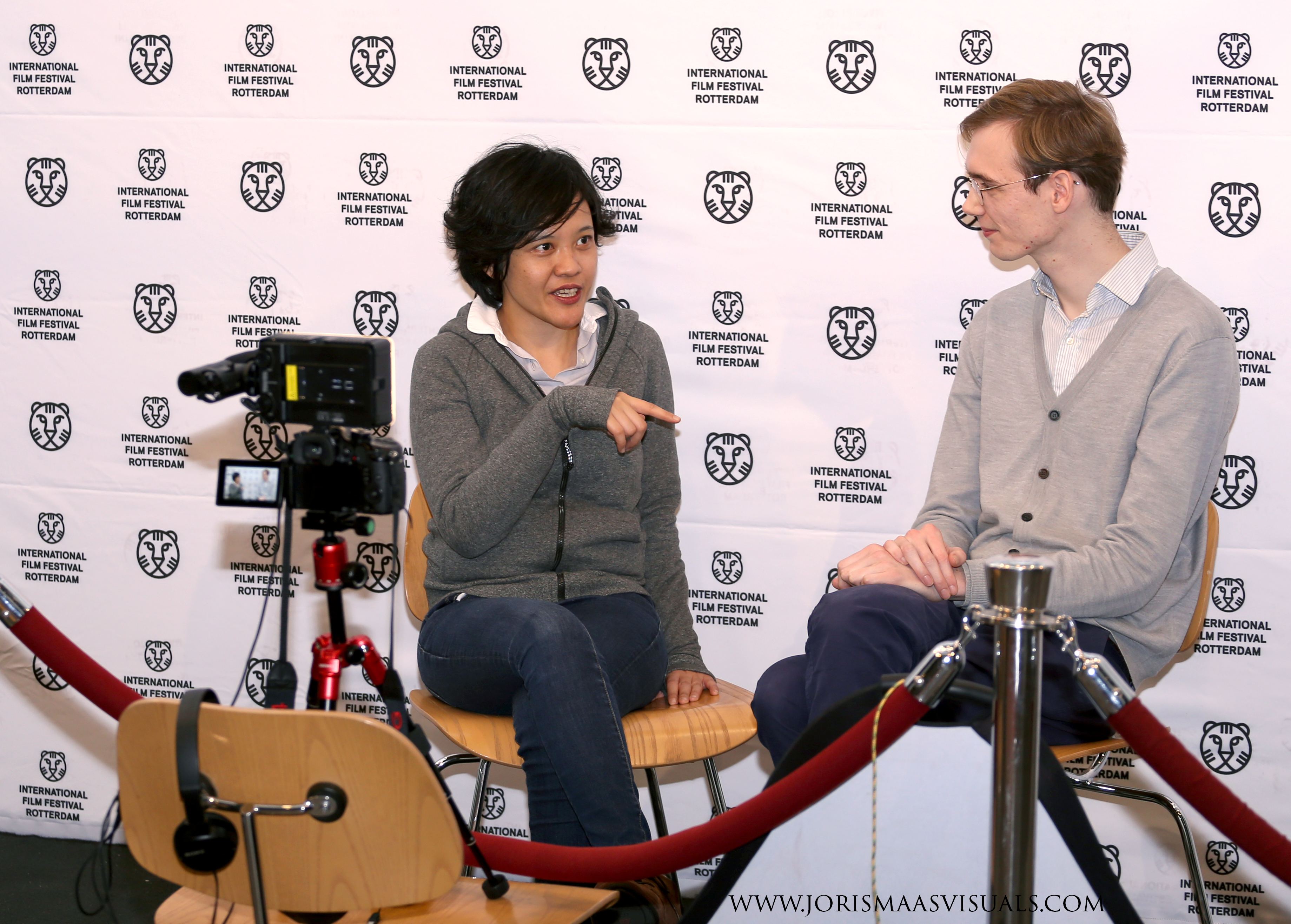 莫莉·苏亚的写真