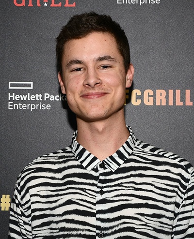 凯恩·罗利的写真