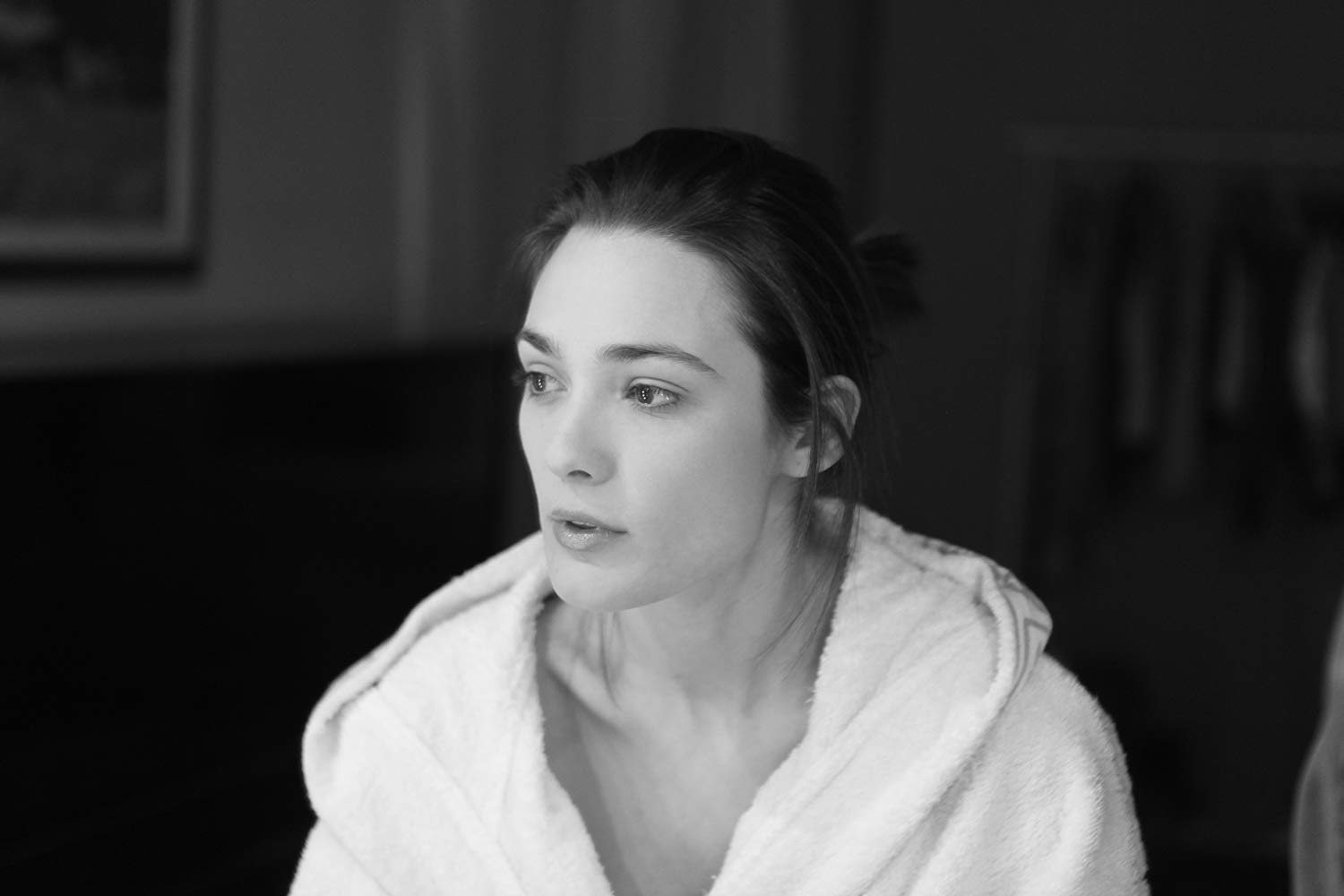 洛丽娜·卡姆布罗瓦的写真