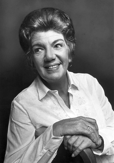 卡门·萨帕塔的写真