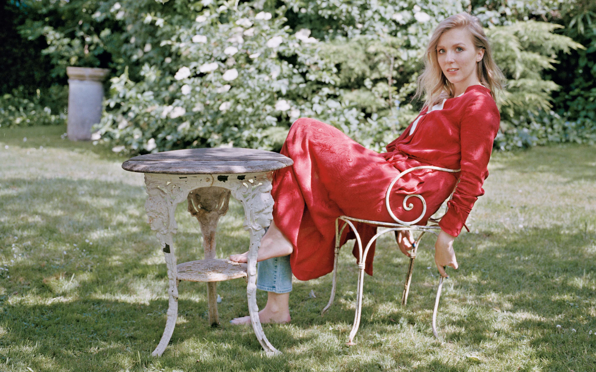 比蒂·埃德蒙森的写真