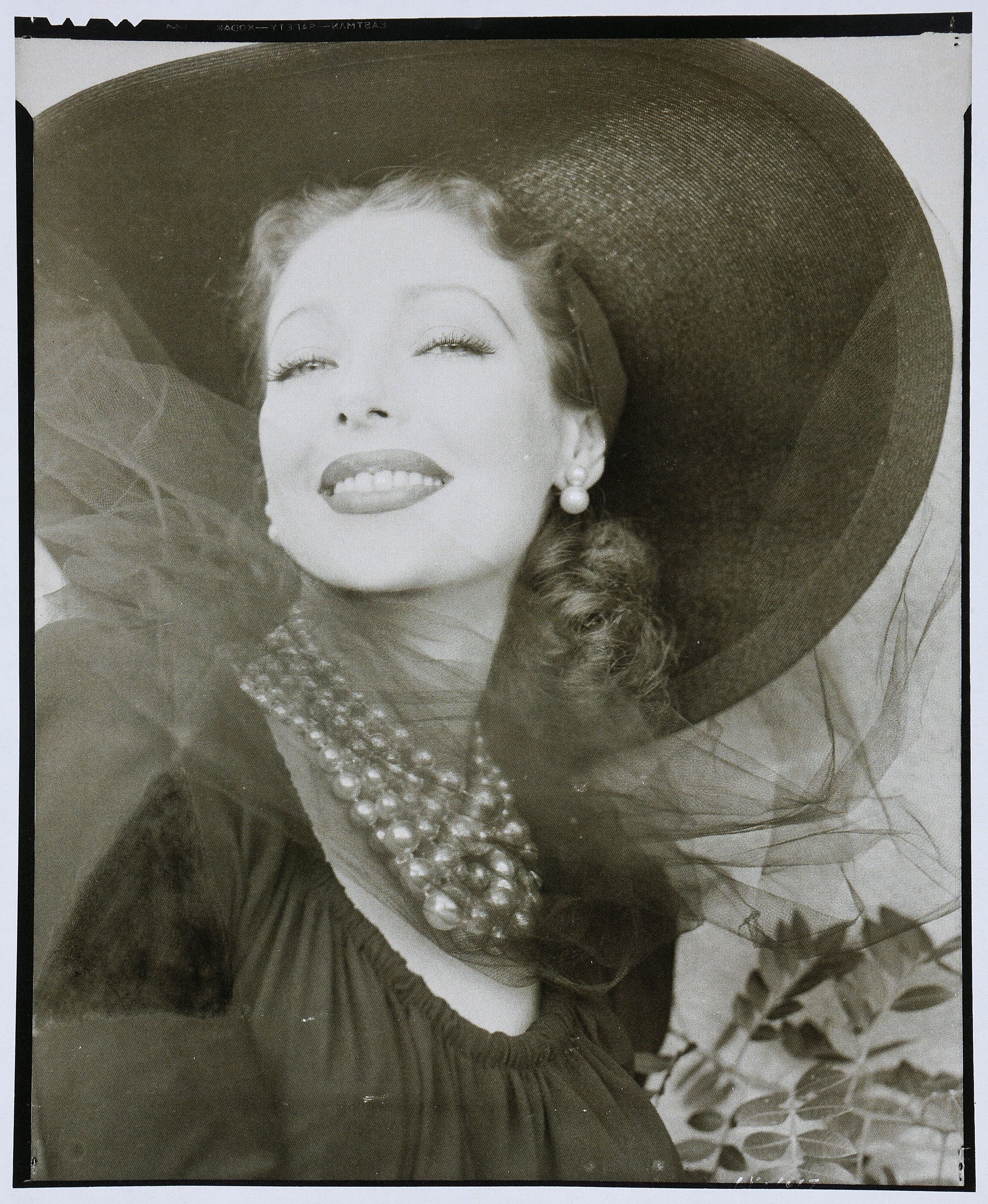 洛丽泰·扬的写真