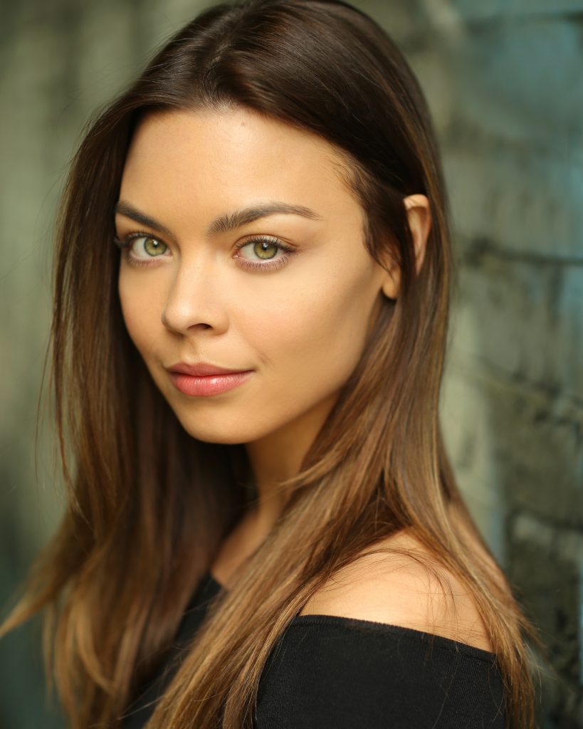 斯嘉丽·布莱尼的写真