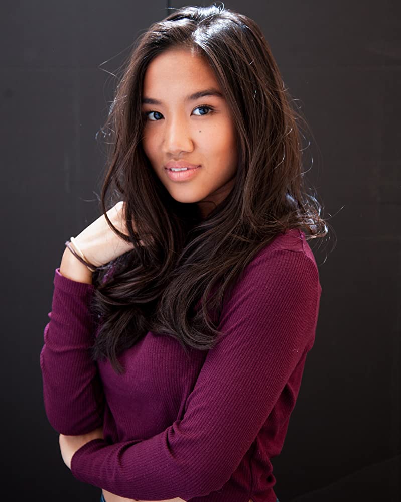 萨维拉·温蒂亚尼的写真