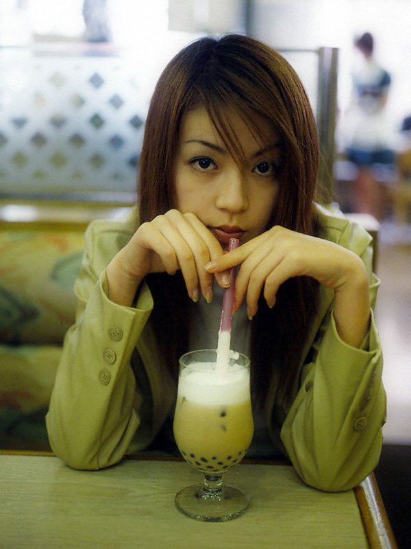 草莓牛奶的写真