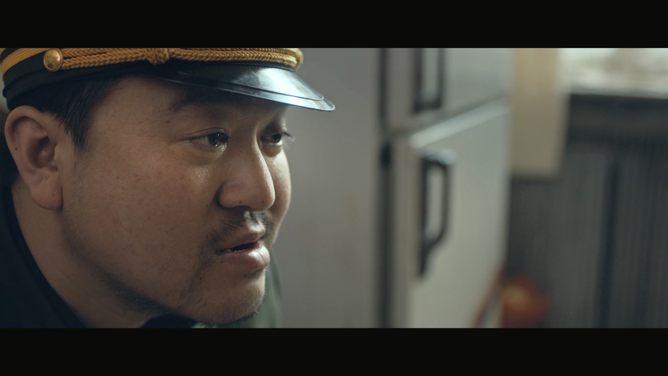 张迅的写真-《輕鬆+愉快》