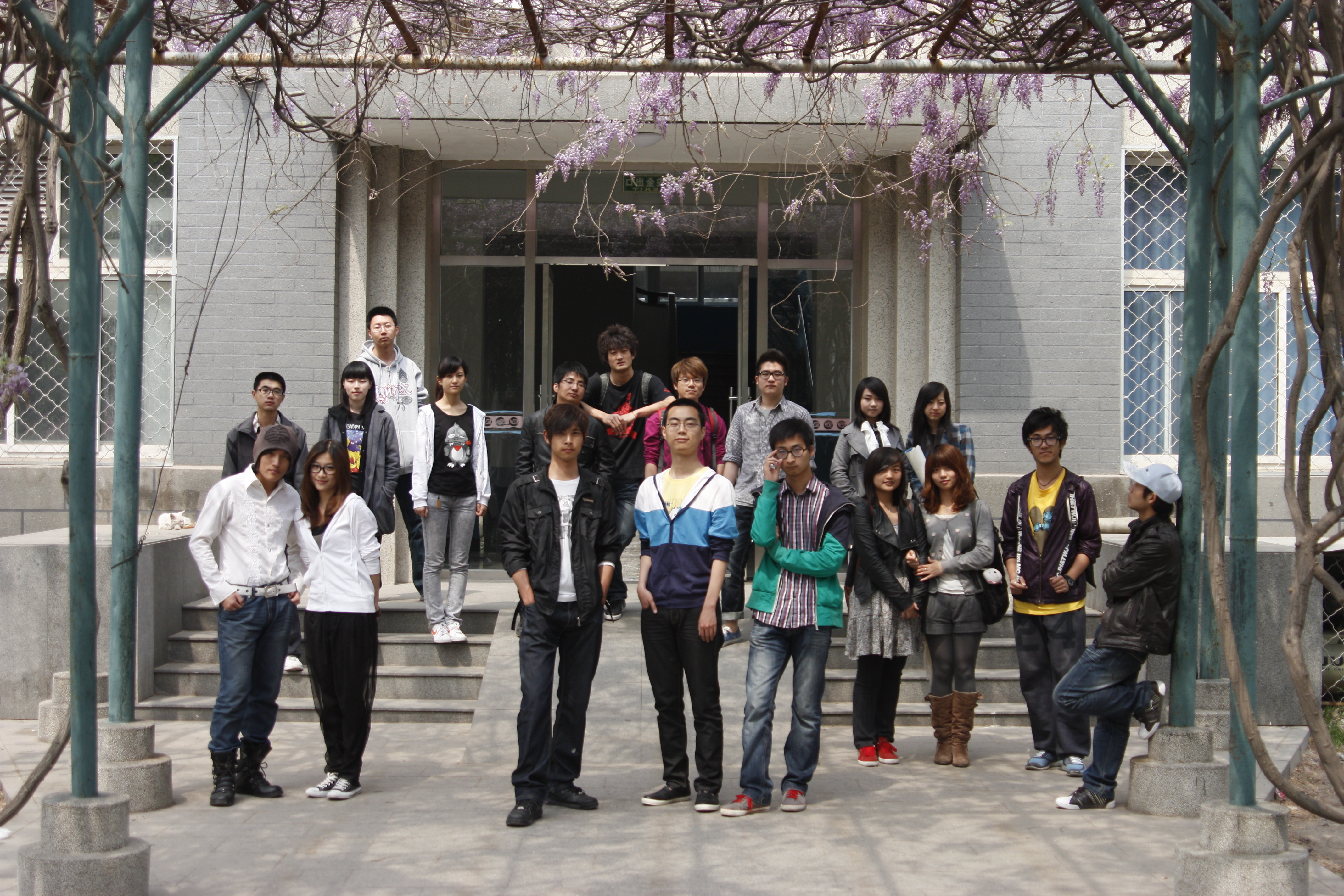 郭卫鹏的写真-电影《花雨梦》宣传照...