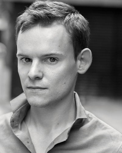 詹姆斯·安东尼·皮尔森的写真