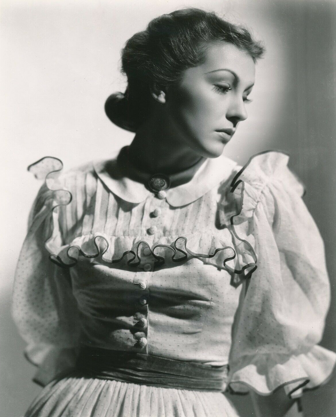 南茜·凯利的写真-荡寇志 Jesse James ...