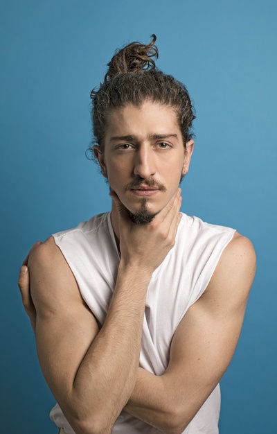 约翰尼·马萨罗的写真