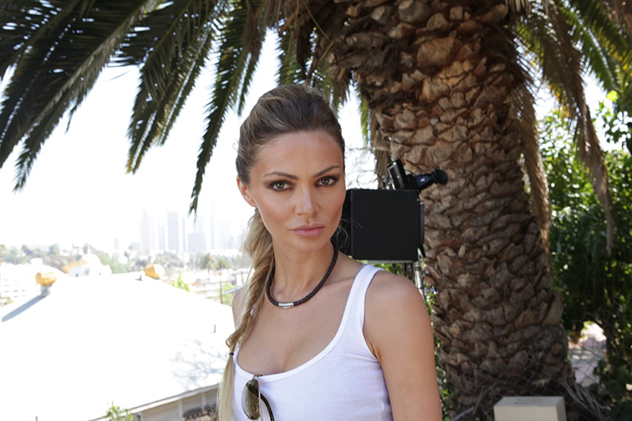 吉娅·斯科娃的写真