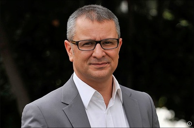 叶达·寇本的写真