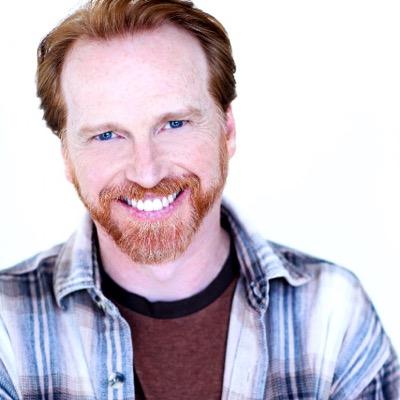 考特尼·盖恩斯的写真