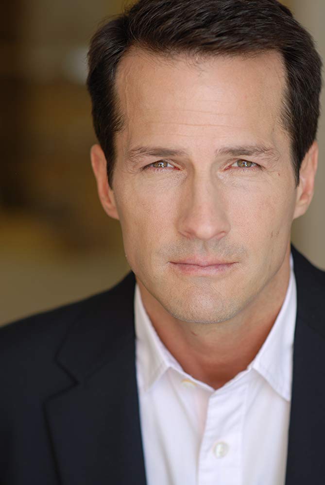 阿兰·皮特鲁塞泽维斯基的写真-揪咪