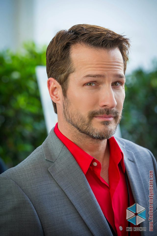 阿兰·皮特鲁塞泽维斯基的写真-啧啧