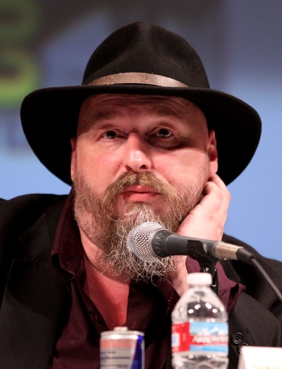 沃伦·埃利斯的写真