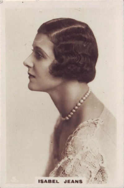 伊莎贝尔·琼斯的写真