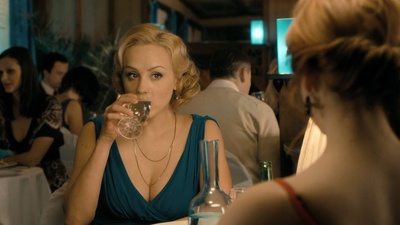 彼得拉·赫雷比科娃的写真-Petra Hrebícková