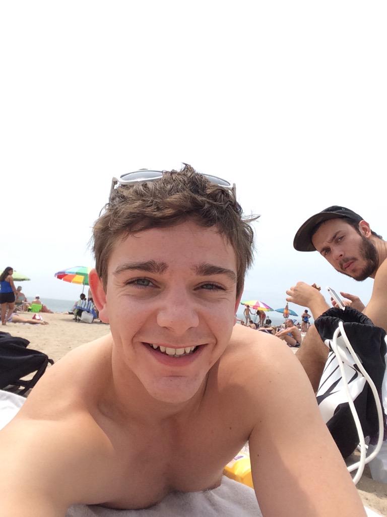 鲁伯特·西莫尼安的写真