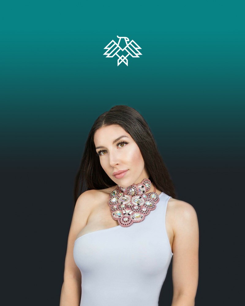 卡森·格雷的写真