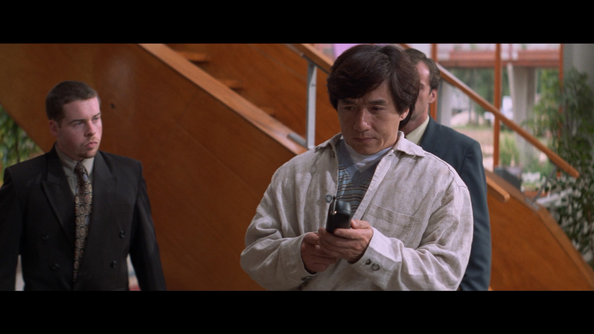 布拉德利·詹姆斯·艾伦的写真-《一個好人 / 義膽厨星...