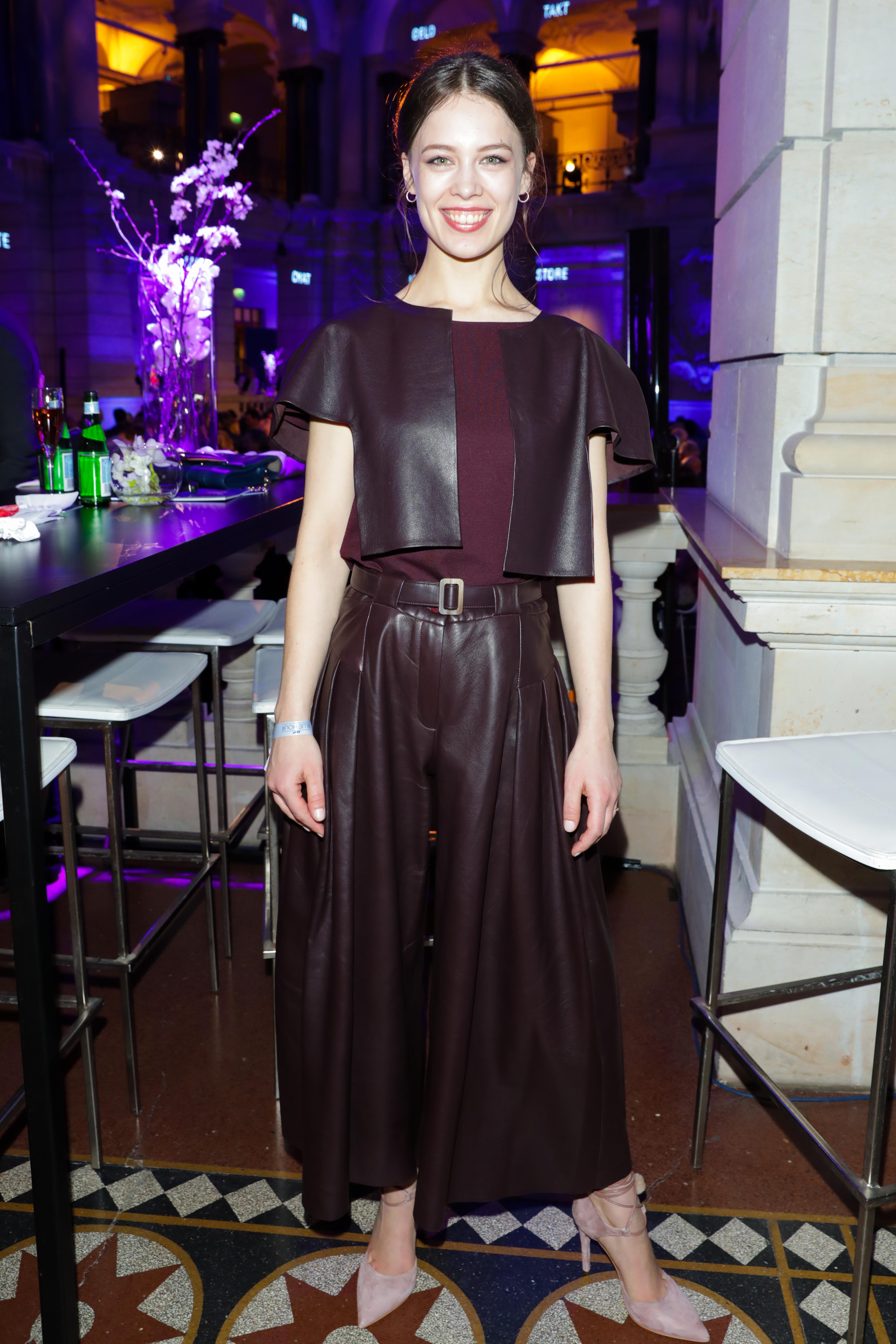 葆拉·贝尔的写真