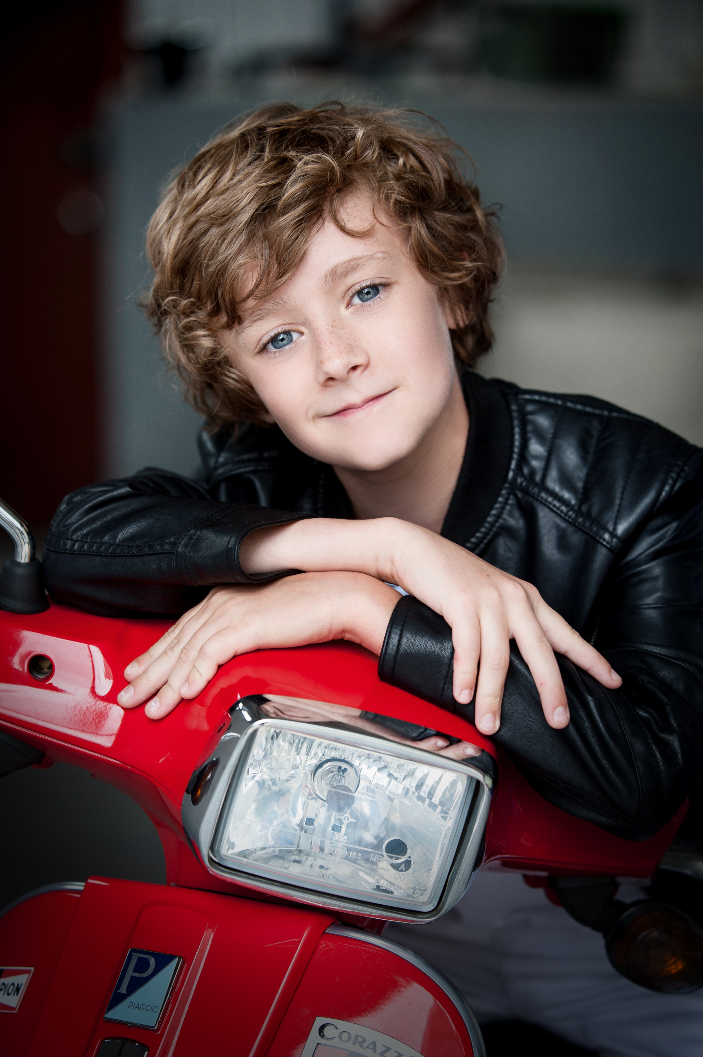 卢克·勒斯勒尔的写真