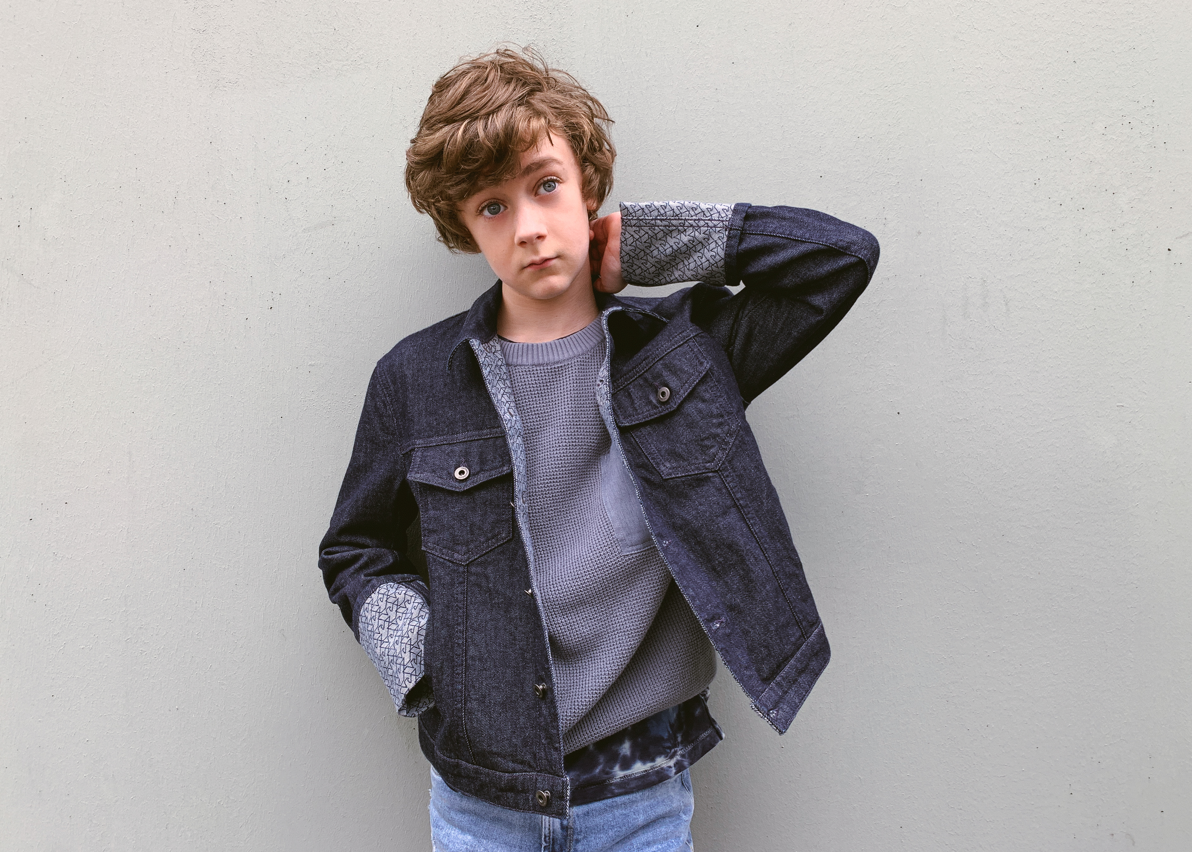 卢克·勒斯勒尔的写真