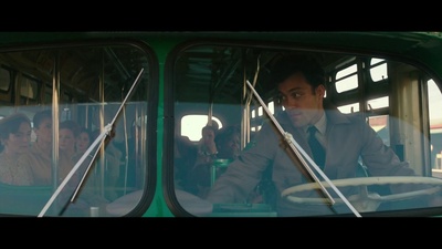 阿历克斯·哈赛尔的写真-电影-迷镇凶案