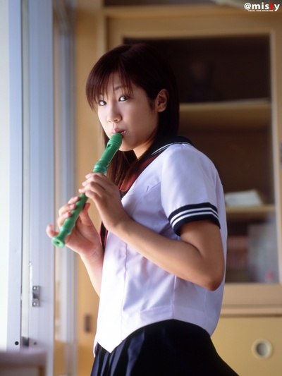 永濑麻帆的写真