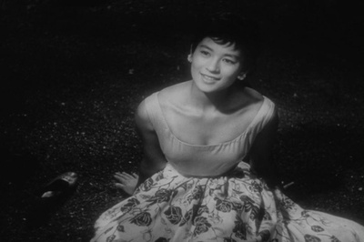 北原三枝的写真-《疯狂的果实》