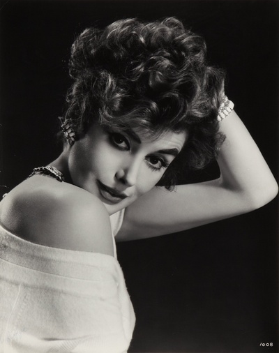 凯·肯戴尔的写真