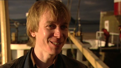 史蒂文·罗伯特森的写真