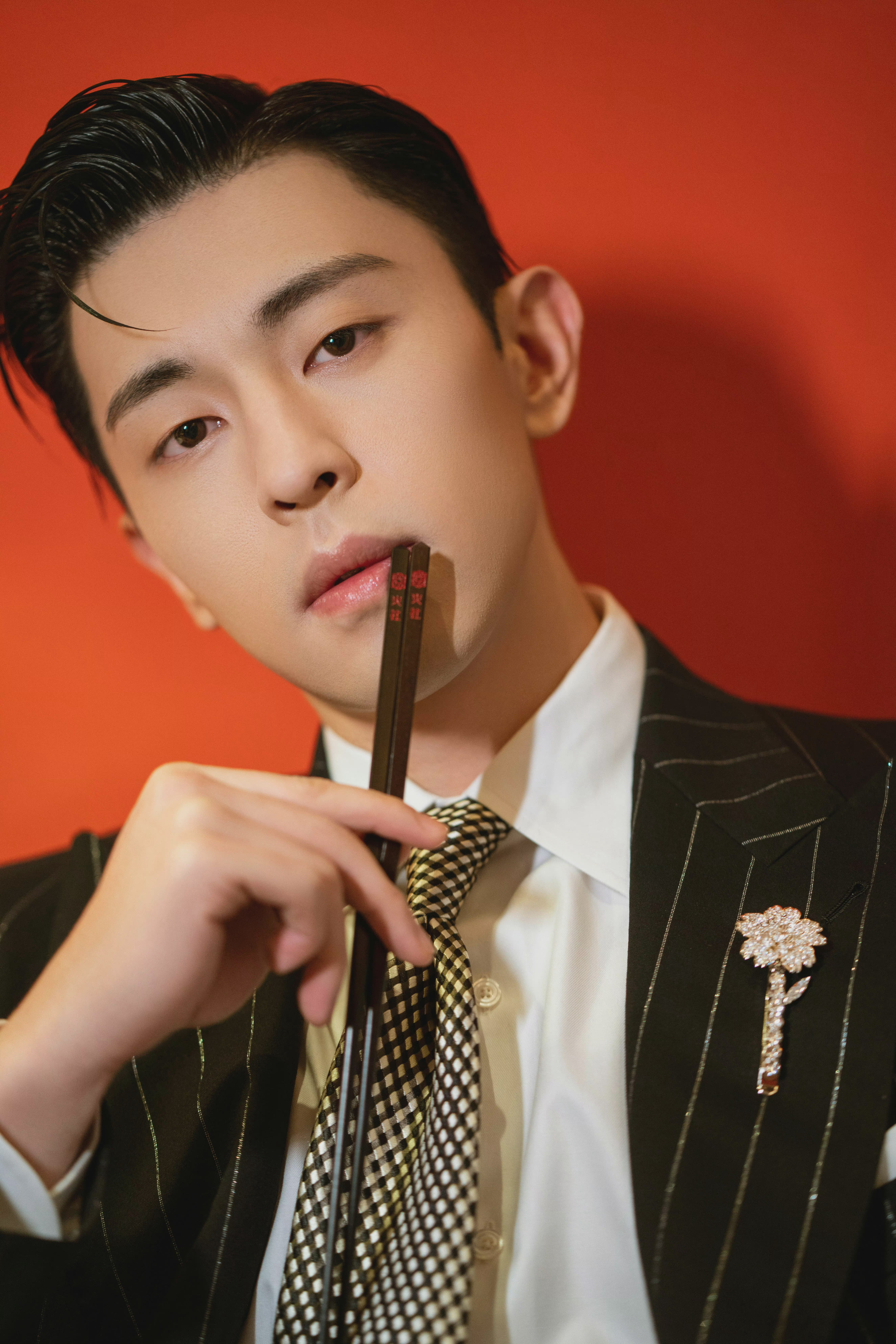 邓伦的写真-Roger Vivier 2021年...