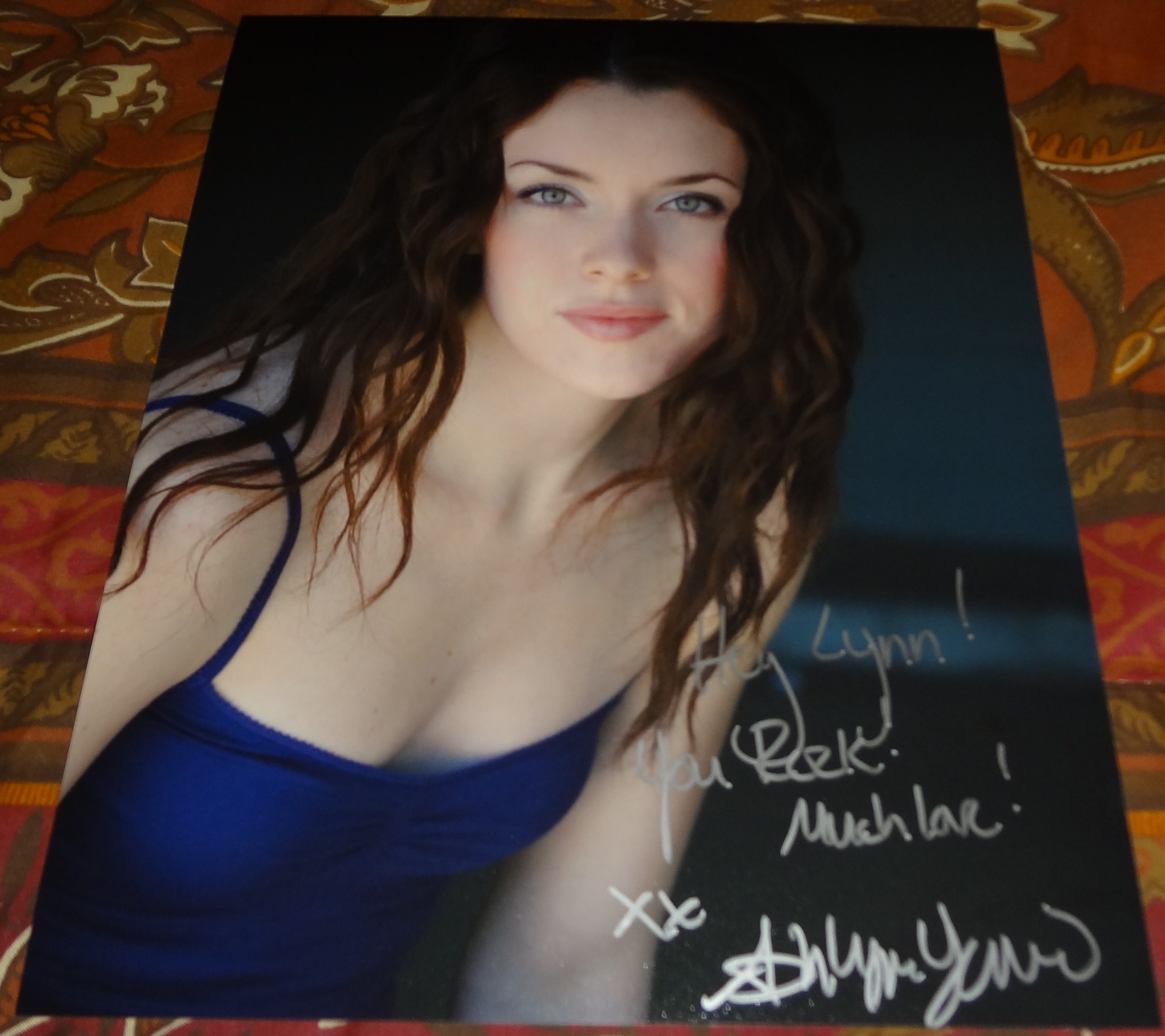 艾什琳恩·叶尼的写真