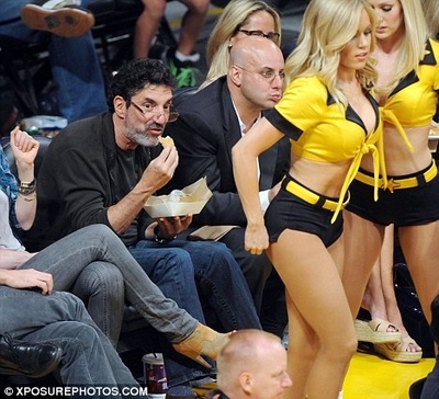 查克·罗瑞的写真