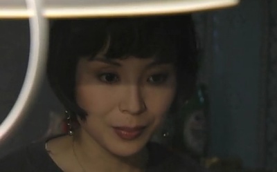 岳秀清的写真-沙沙