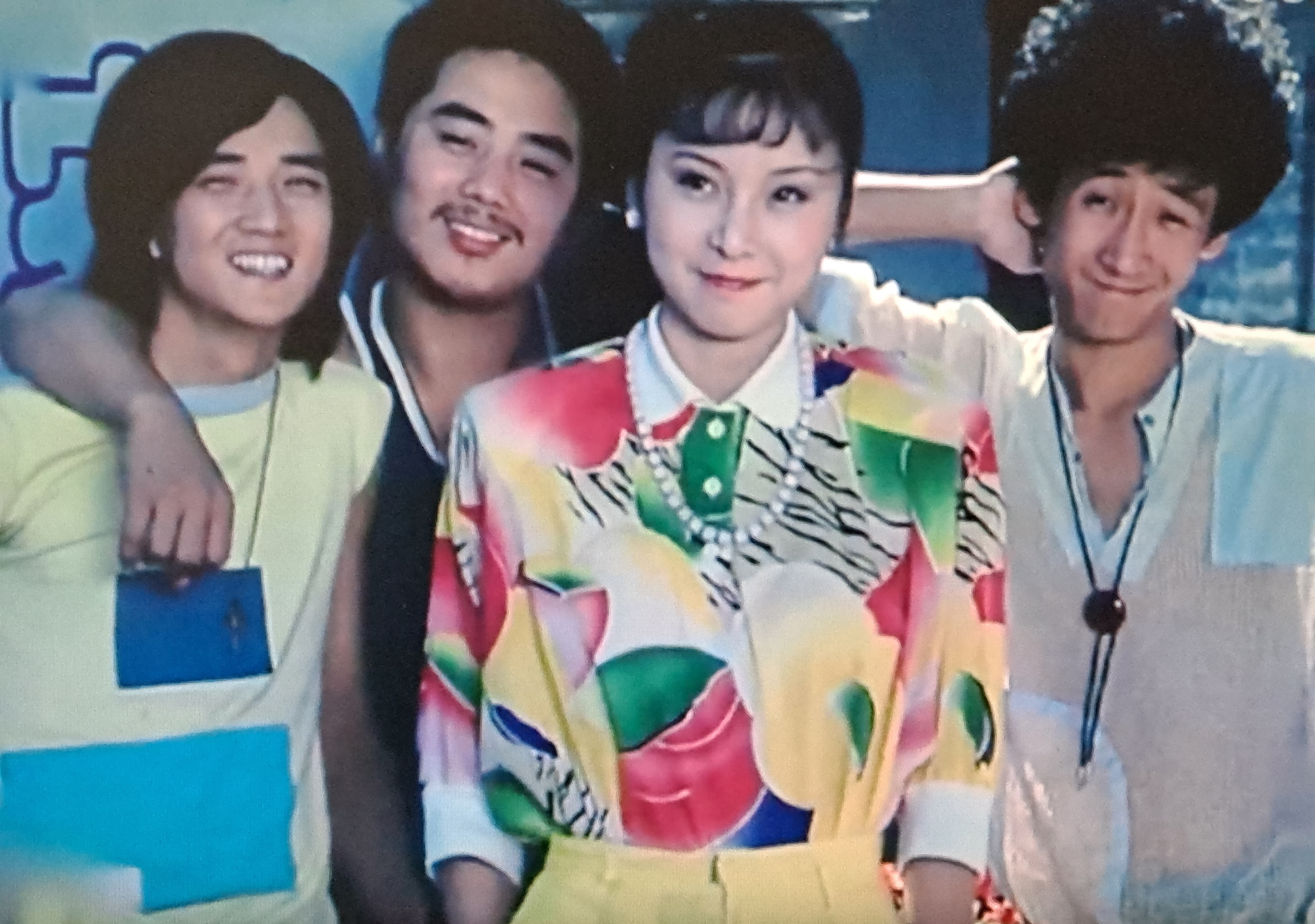 安雯的写真-电影《二子开店》剧照...