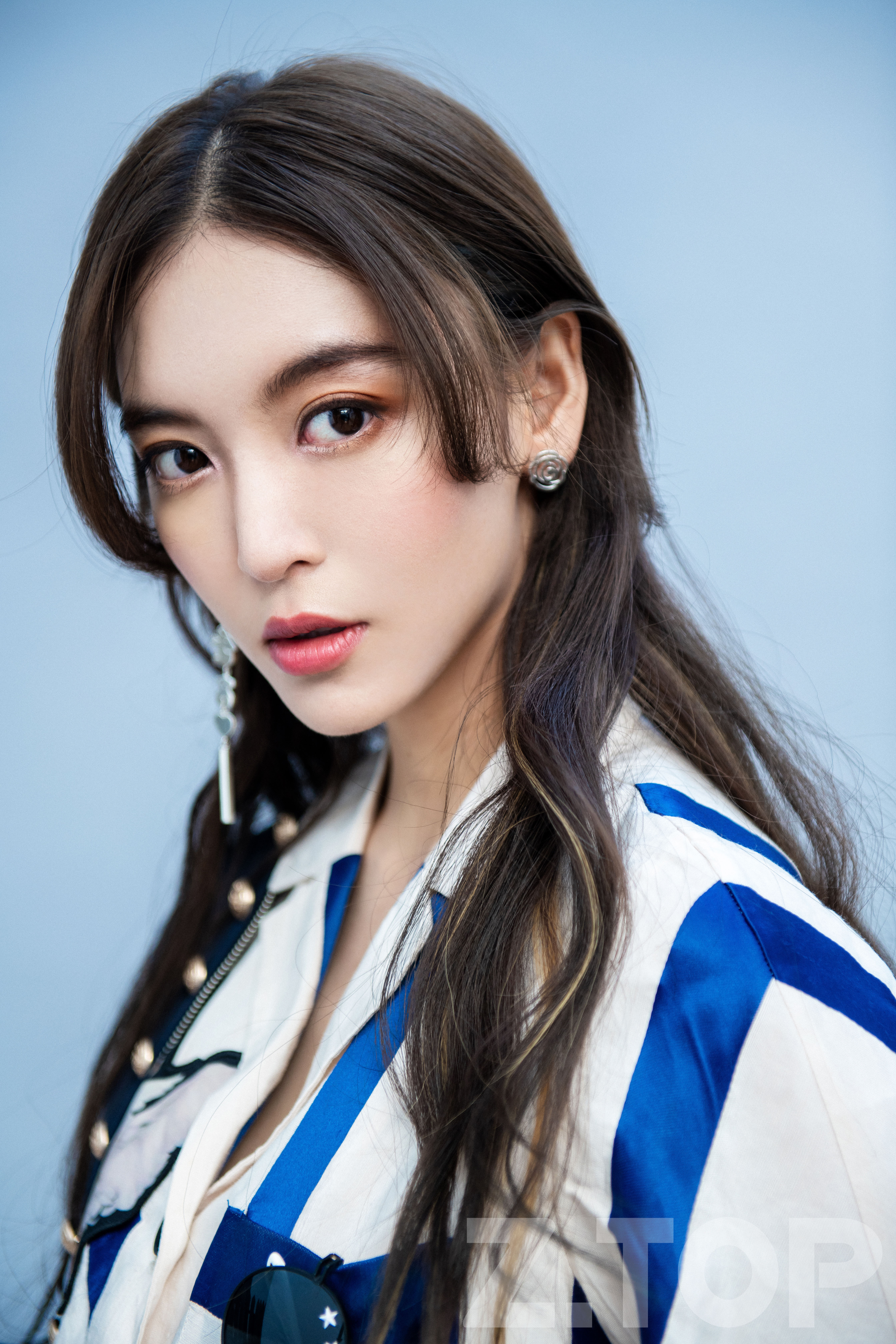 尤靖茹的写真-写真